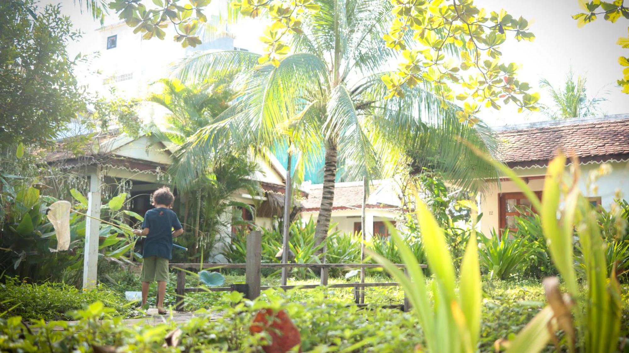 Sambor Village Hotel Kâmpóng Thum Exteriör bild