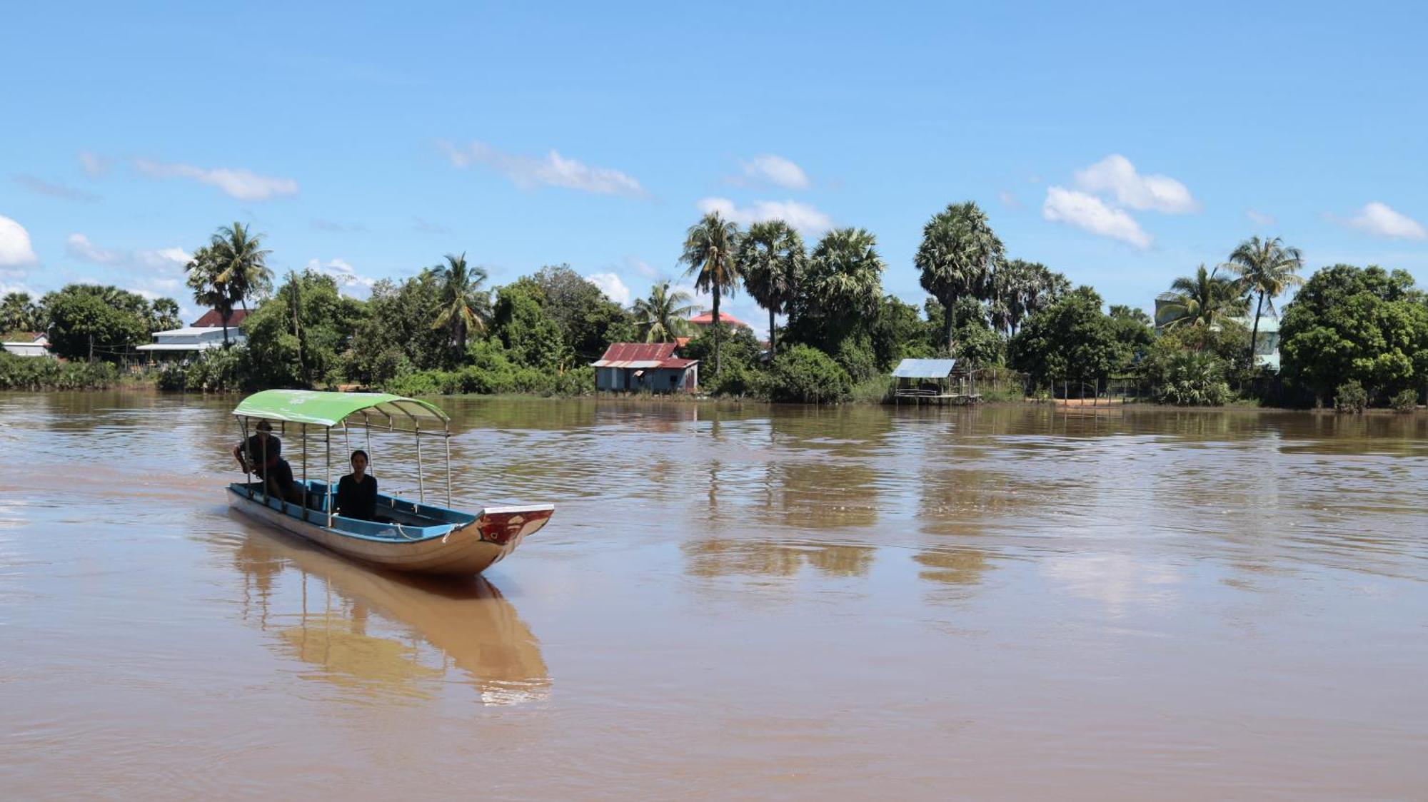 Sambor Village Hotel Kâmpóng Thum Exteriör bild